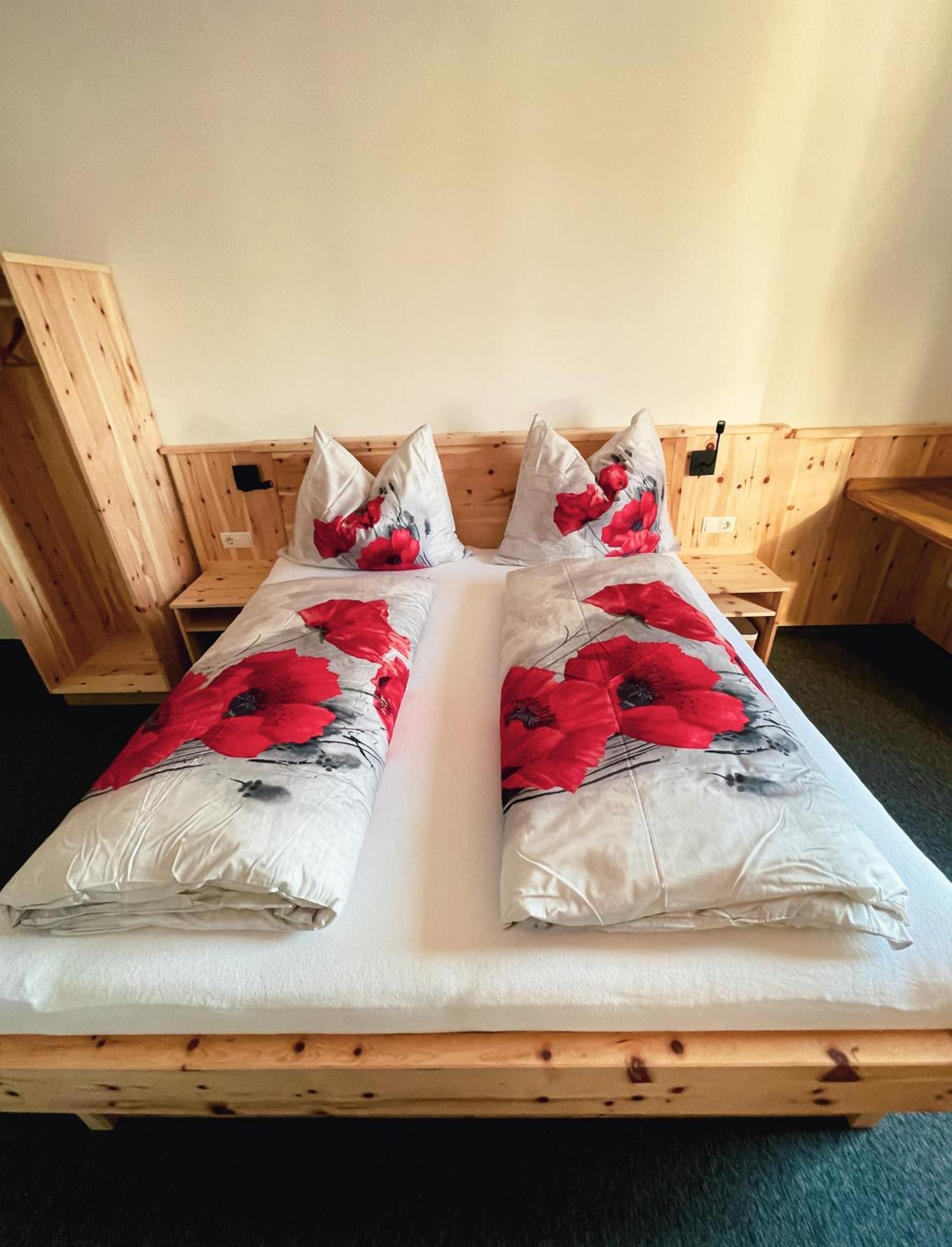 Gasthof Franziskibad Bad Häring Pokoj fotografie